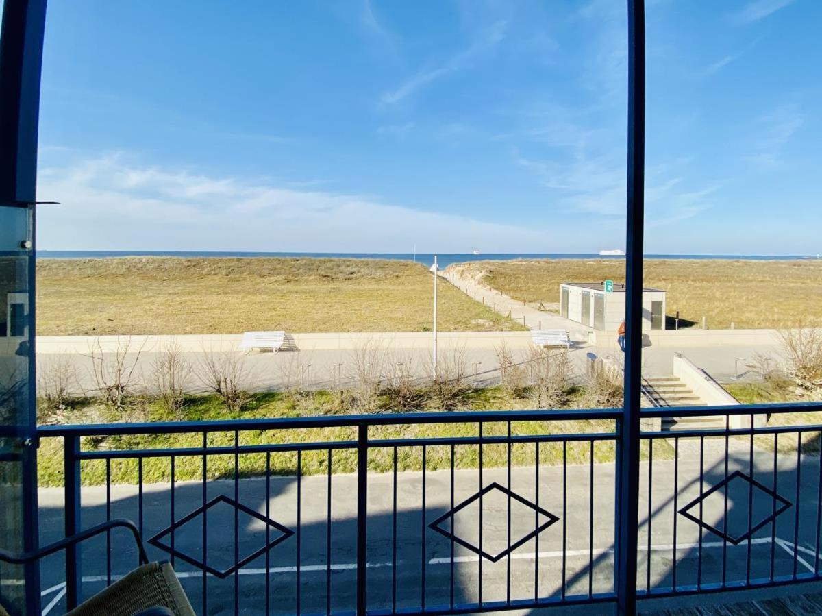 Strandpalais/Meerblick Росток Екстериор снимка