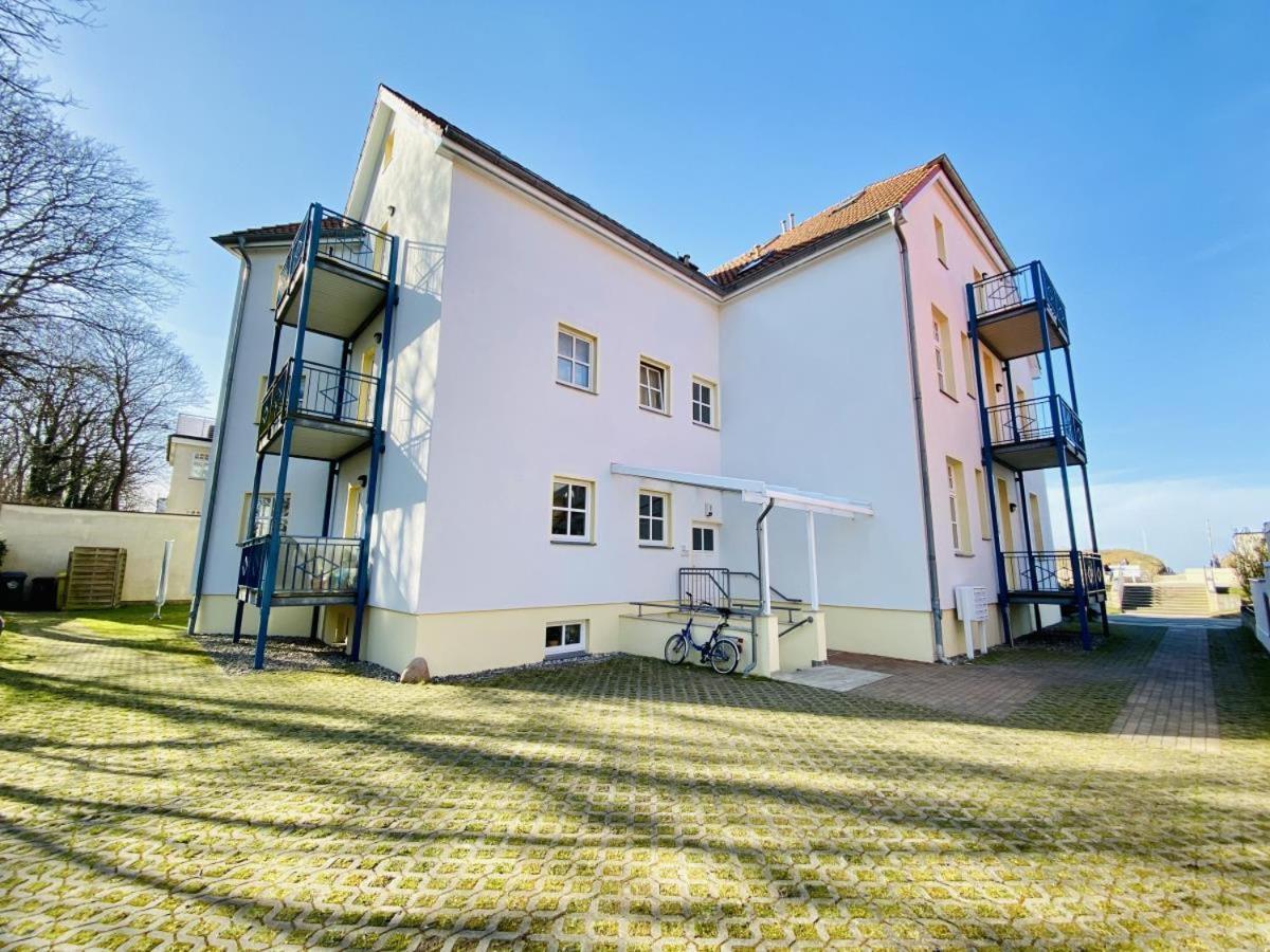 Strandpalais/Meerblick Росток Екстериор снимка